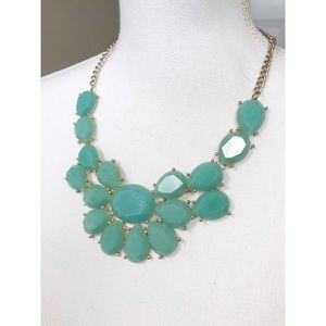 Francesca's Collections Jewelry - Francesca’s bib necklace Francesca's Collections Jewelry - Francesca’s bib necklace